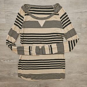 Striped Long Sleeve Scoop Neck Top in Beige and Black